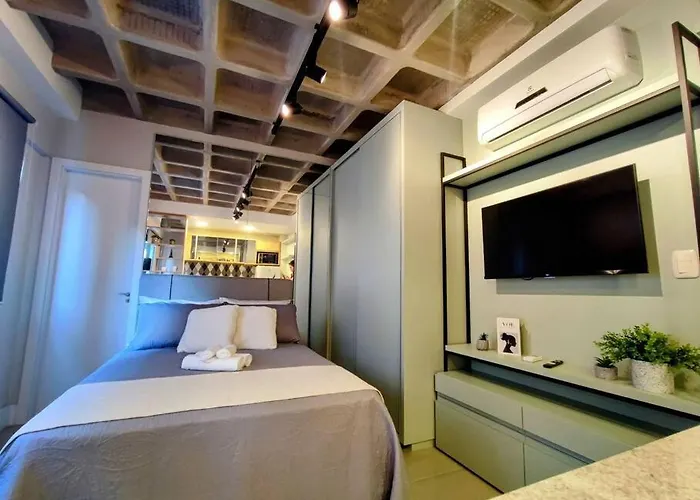 Apartamento Em Frente Parque Farroupilha Com Garagem Porto Alegre